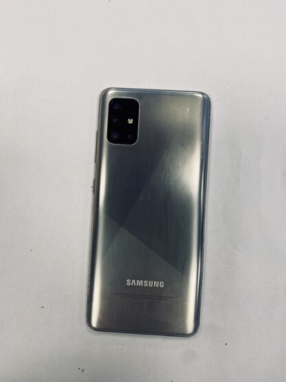 Kasutatud Samsung A51 (4G) / 128GB / 4GB RAM / Haze Crush Silver - Image 3